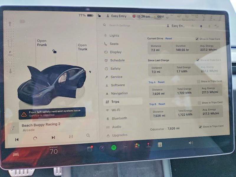 2025 TESLA MODEL 3 9