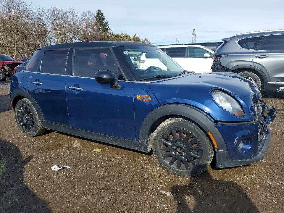 2017 MINI COOPER 4