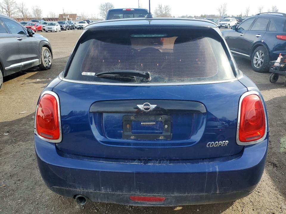 2017 MINI COOPER 6