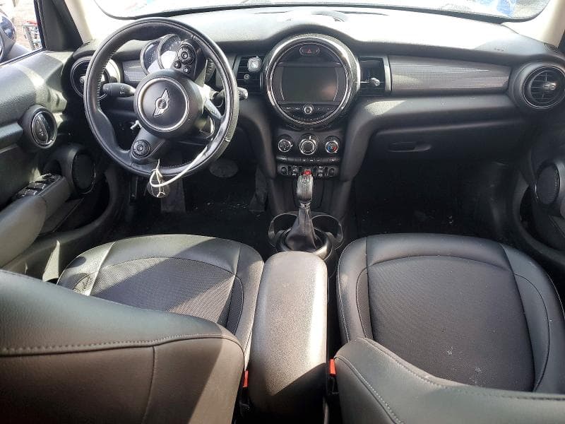 2017 MINI COOPER 8