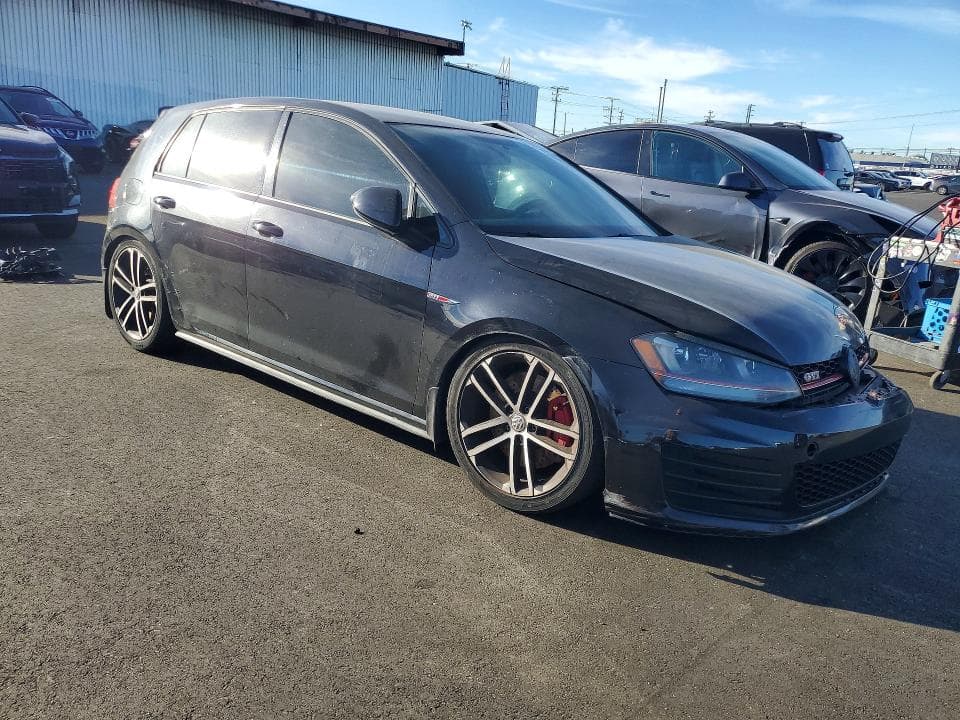 2017 VOLKSWAGEN GTI SPORT 4