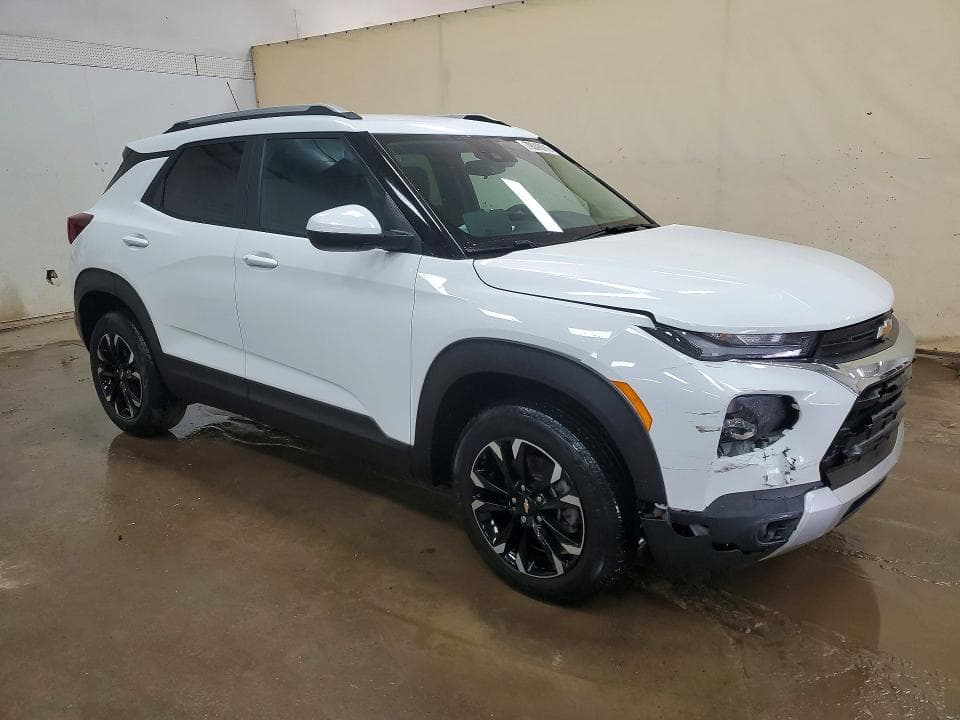 2023 CHEVROLET TRAILBLAZER LT LT 4