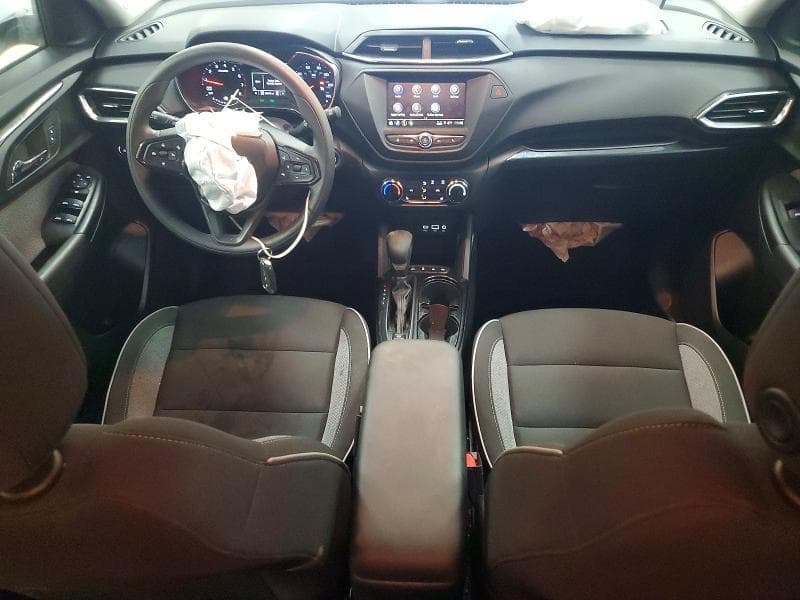 2023 CHEVROLET TRAILBLAZER LT LT 8