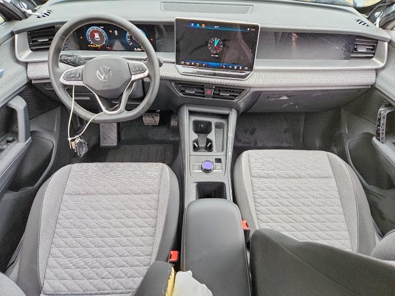 2025 VOLKSWAGEN TIGUAN S 8
