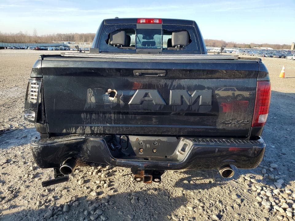 2017 RAM 1500 SPORT 6