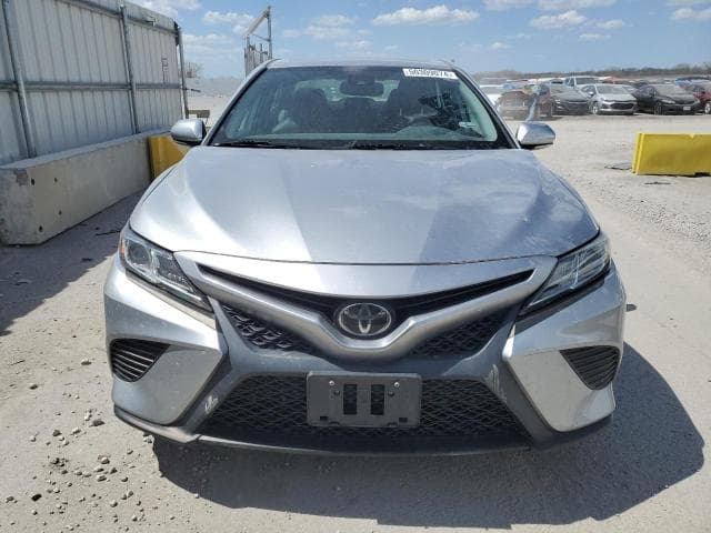 2019 TOYOTA CAMRY 5