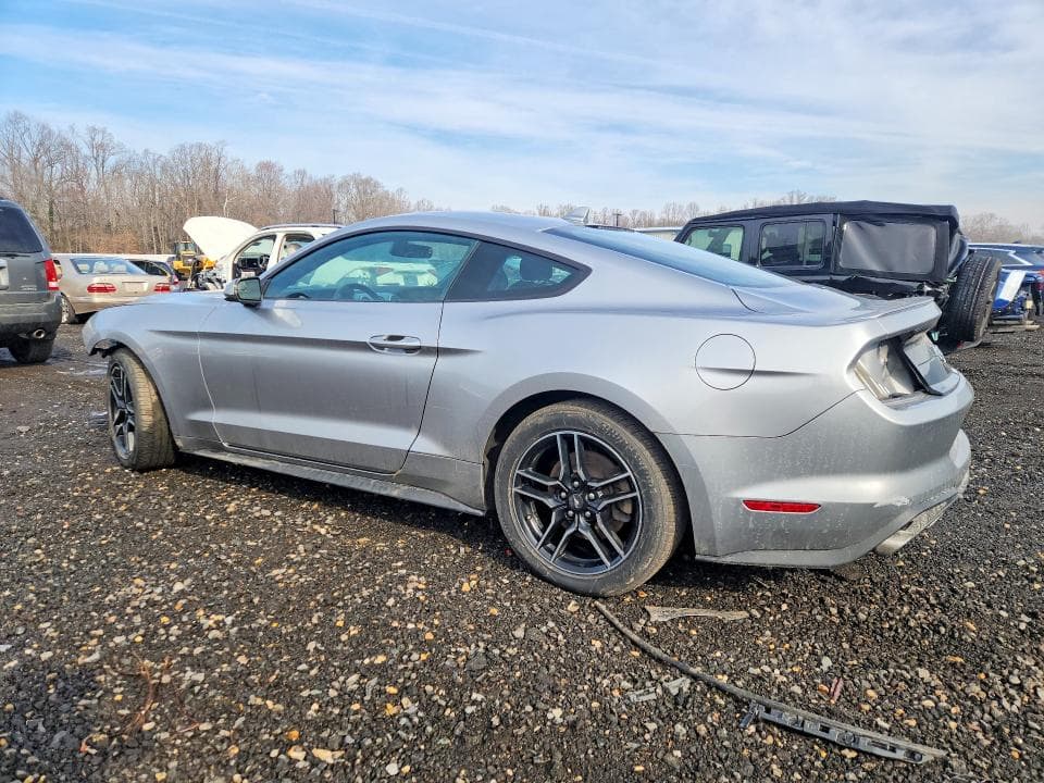 2020 FORD MUSTANG 3