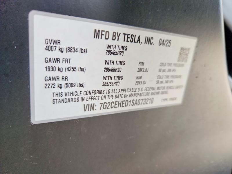 2025 TESLA CYBERTRUCK 12