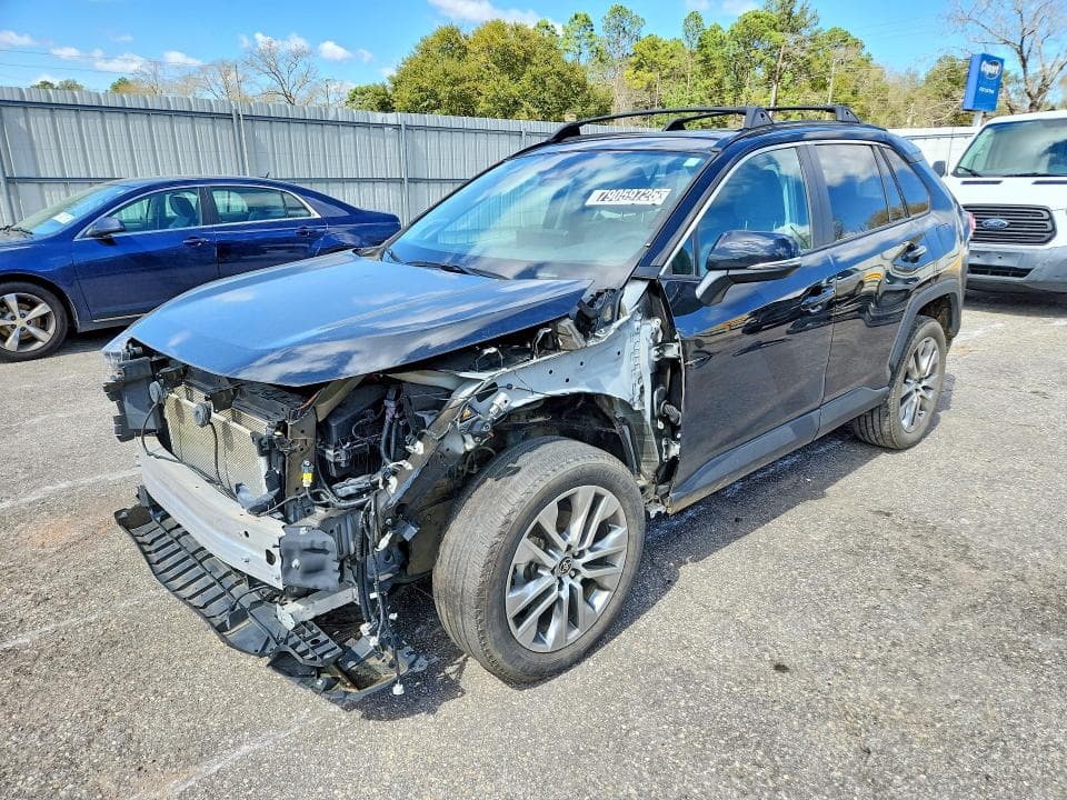 2023 TOYOTA RAV4 XLE PREMIUM - 1