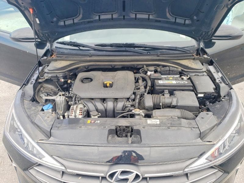 2020 HYUNDAI ELANTRA SE SE 11