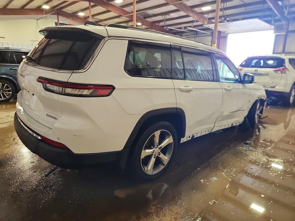 2022 JEEP GRAND CHEROKEE L LIMITED 3