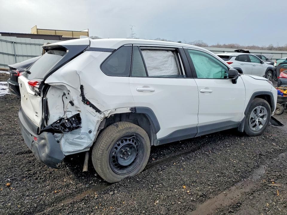 2023 TOYOTA RAV4 LE LE 3