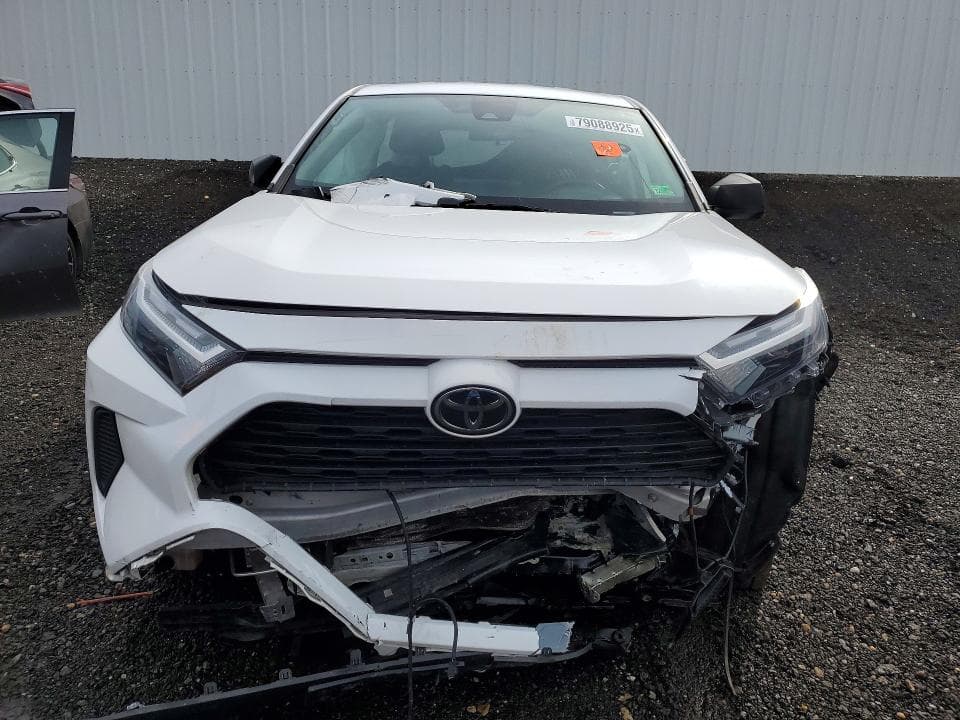 2023 TOYOTA RAV4 LE LE 5