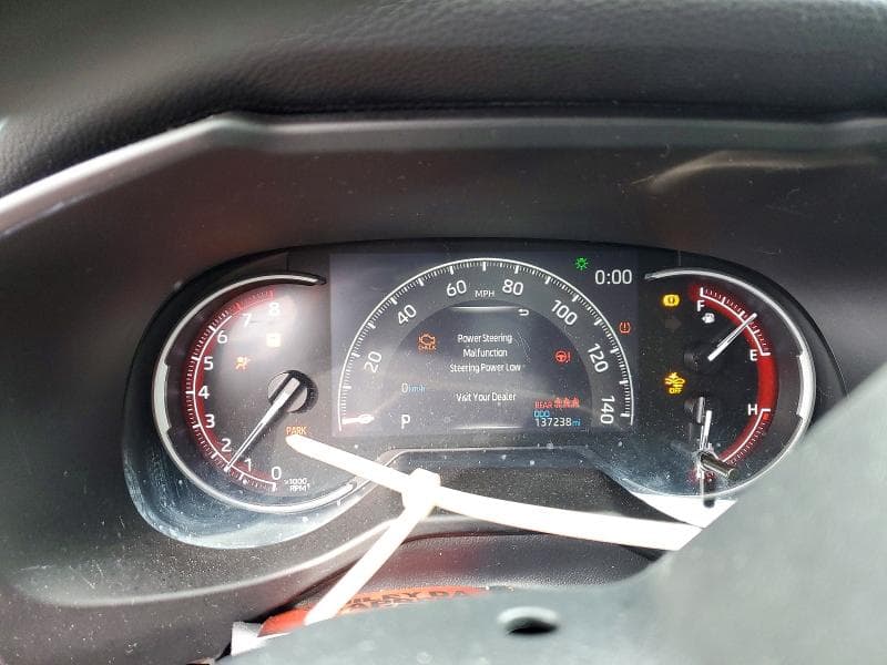 2023 TOYOTA RAV4 LE LE 9