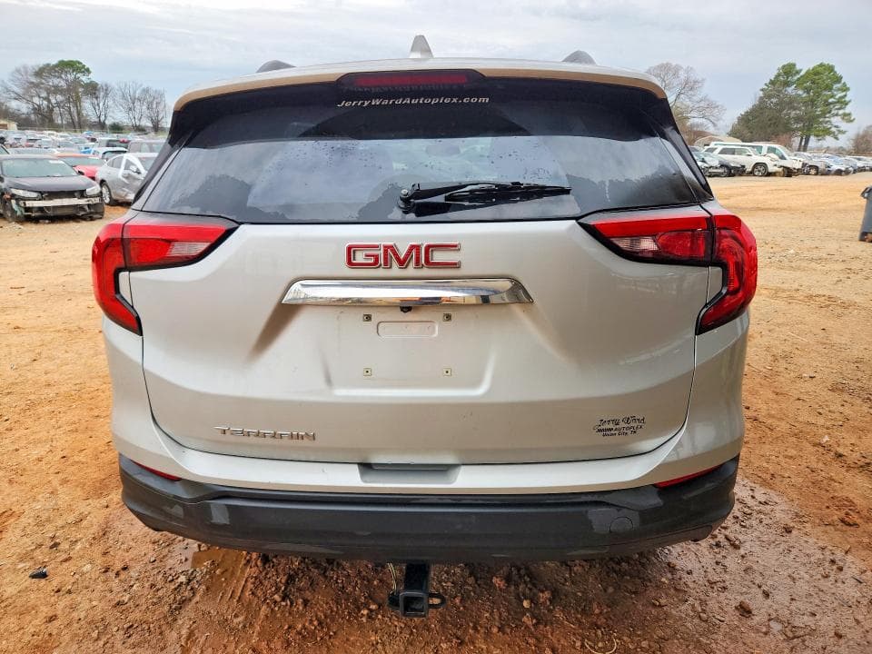 2018 GMC TERRAIN SLE 6