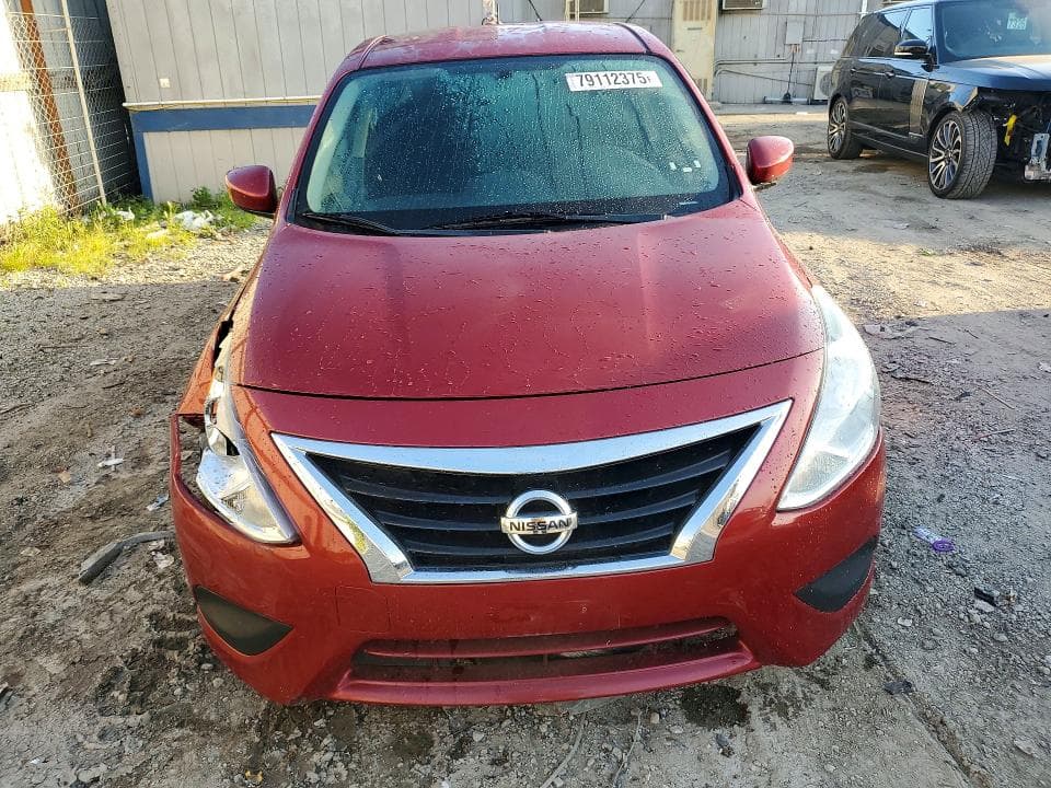 2017 NISSAN VERSA 1.6 SV 5