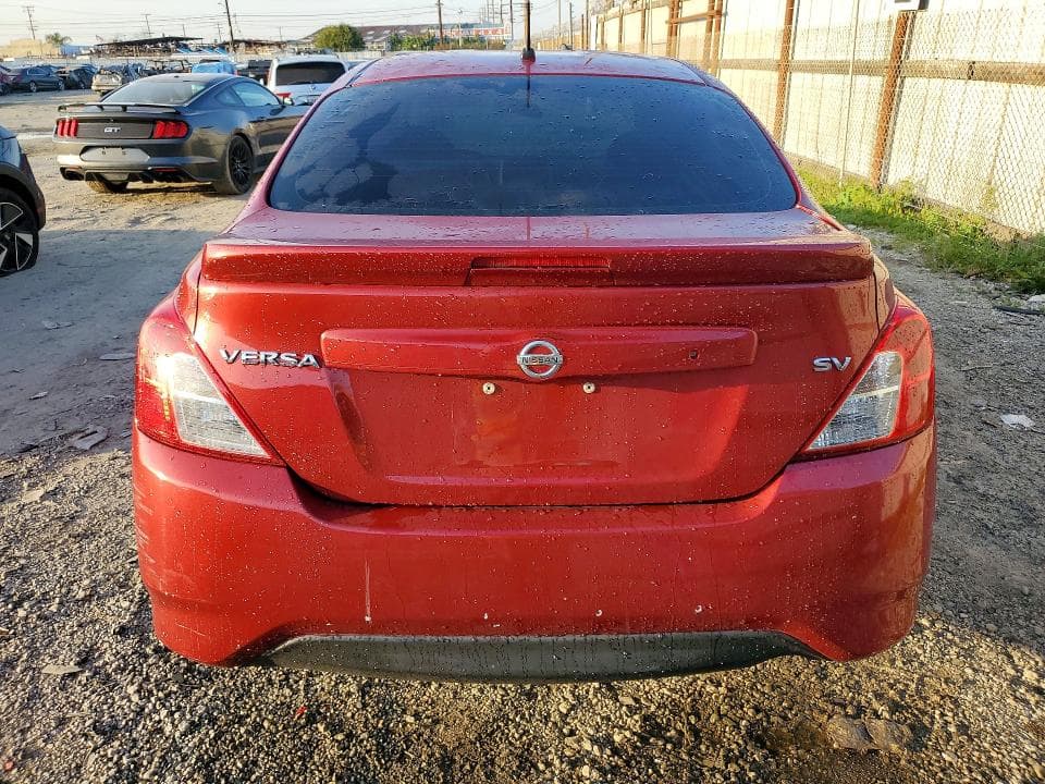 2017 NISSAN VERSA 1.6 SV 6