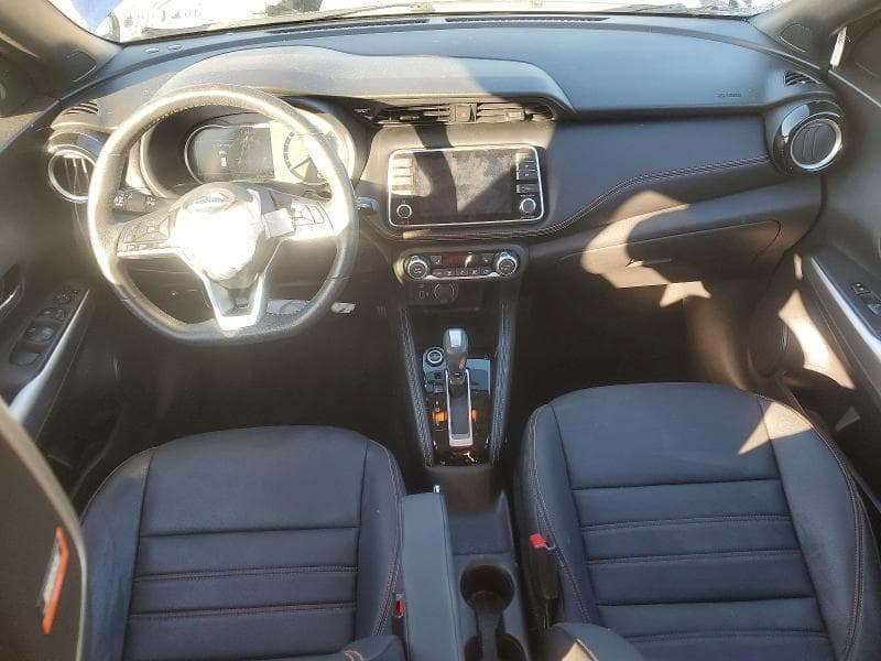 2019 NISSAN KICKS SR SR 8