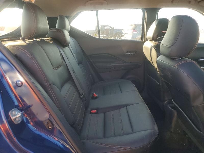 2019 NISSAN KICKS SR SR 10