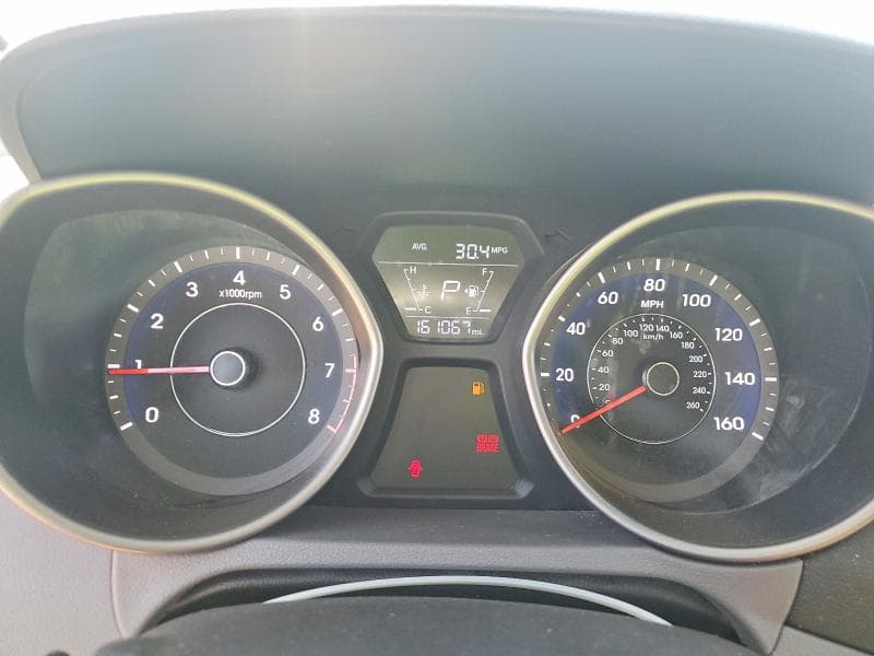 2021 HYUNDAI ELANDRA 9