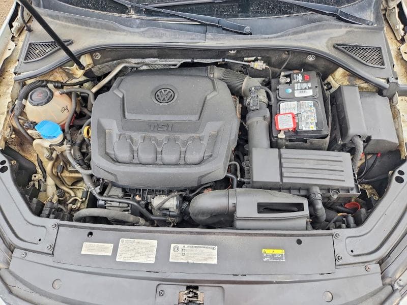 2018 VOLKSWAGEN PASSAT S S 11