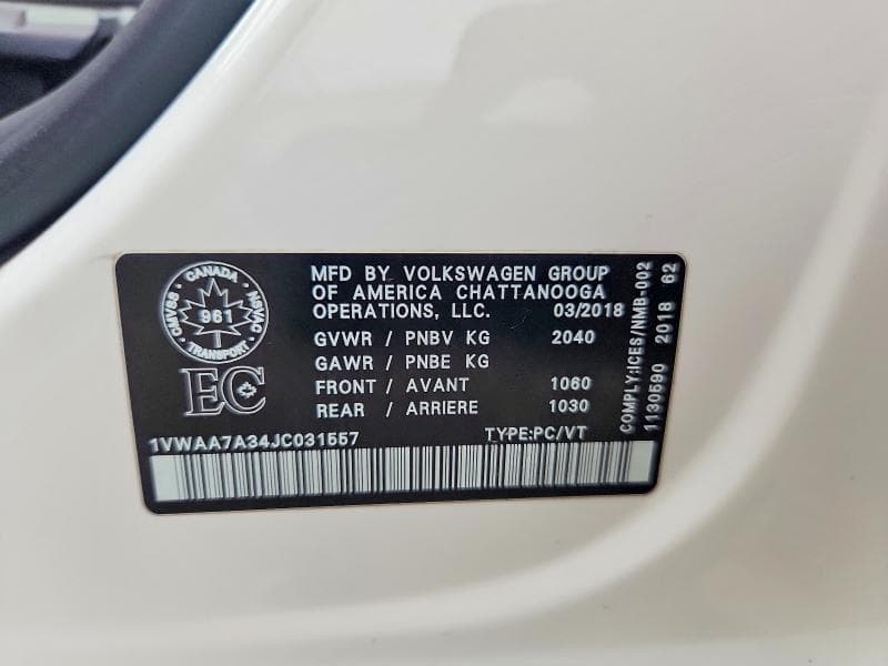 2018 VOLKSWAGEN PASSAT S S 12