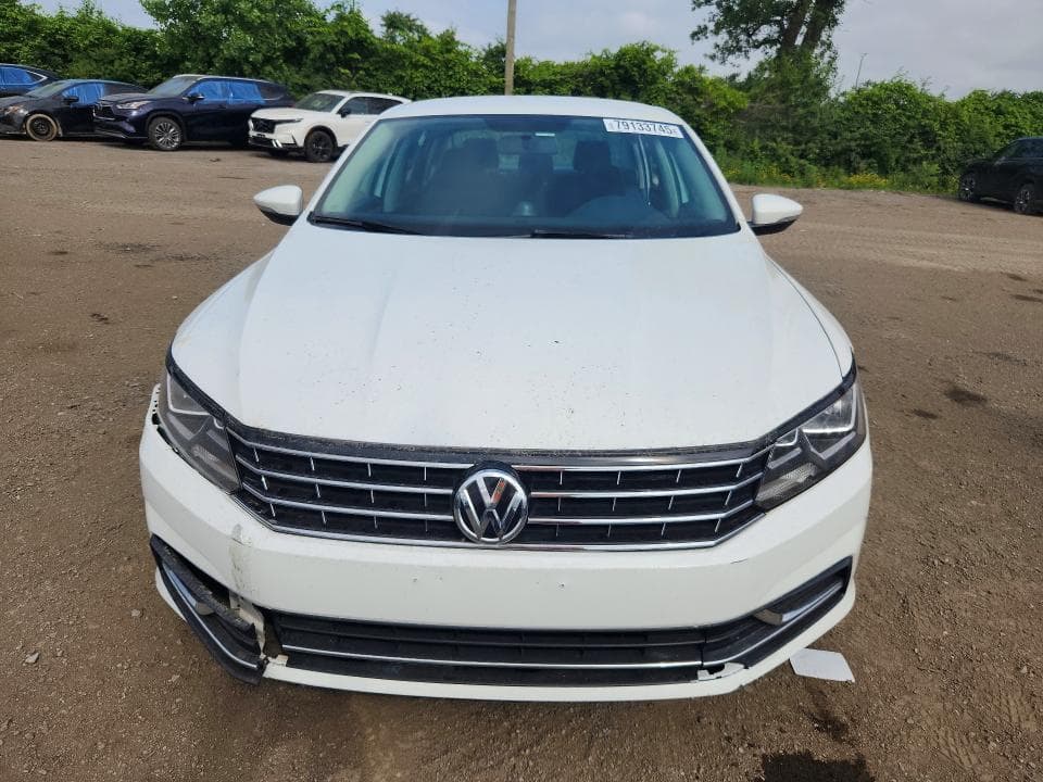 2018 VOLKSWAGEN PASSAT S S 5