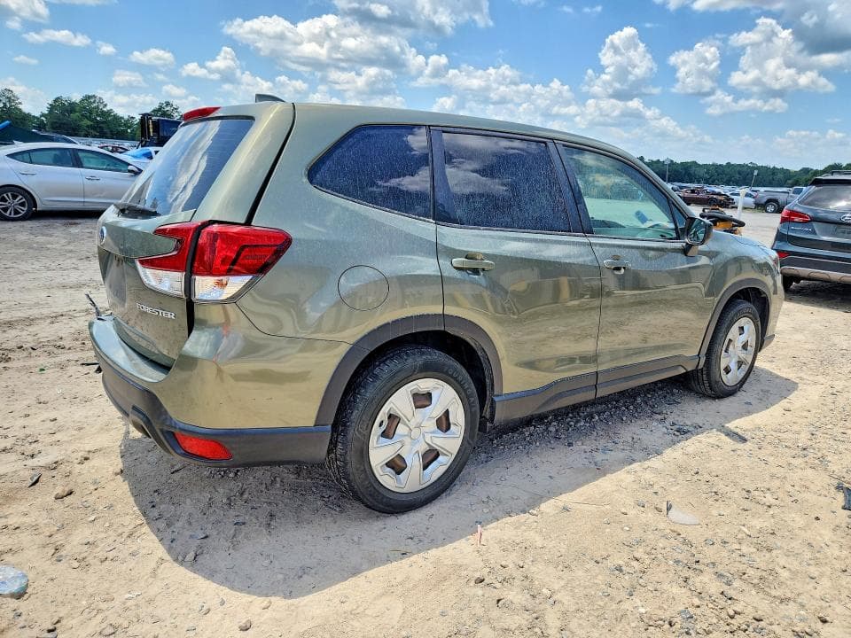 2019 SUBARU FORESTER 3