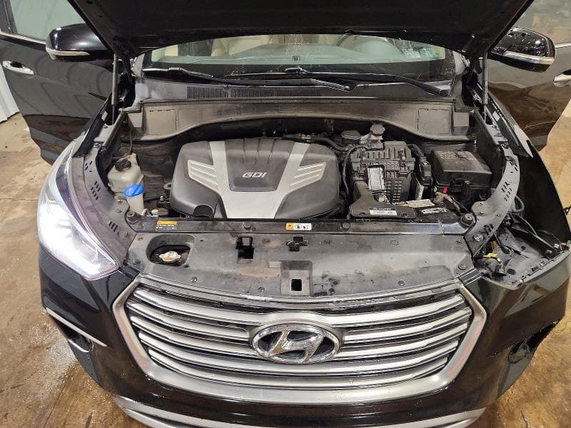 2017 HYUNDAI SANTA FE SE 12