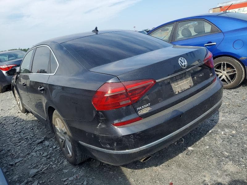 2018 VOLKSWAGEN PASSAT SE 2