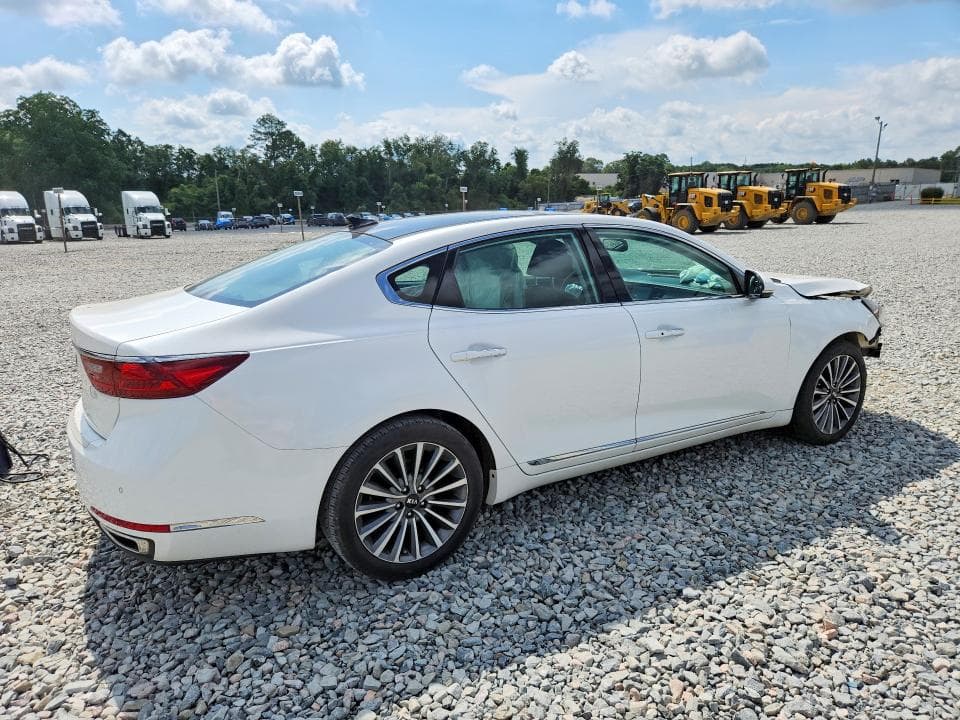 2017 KIA CADENZA PREMIUM PREMIUM 3