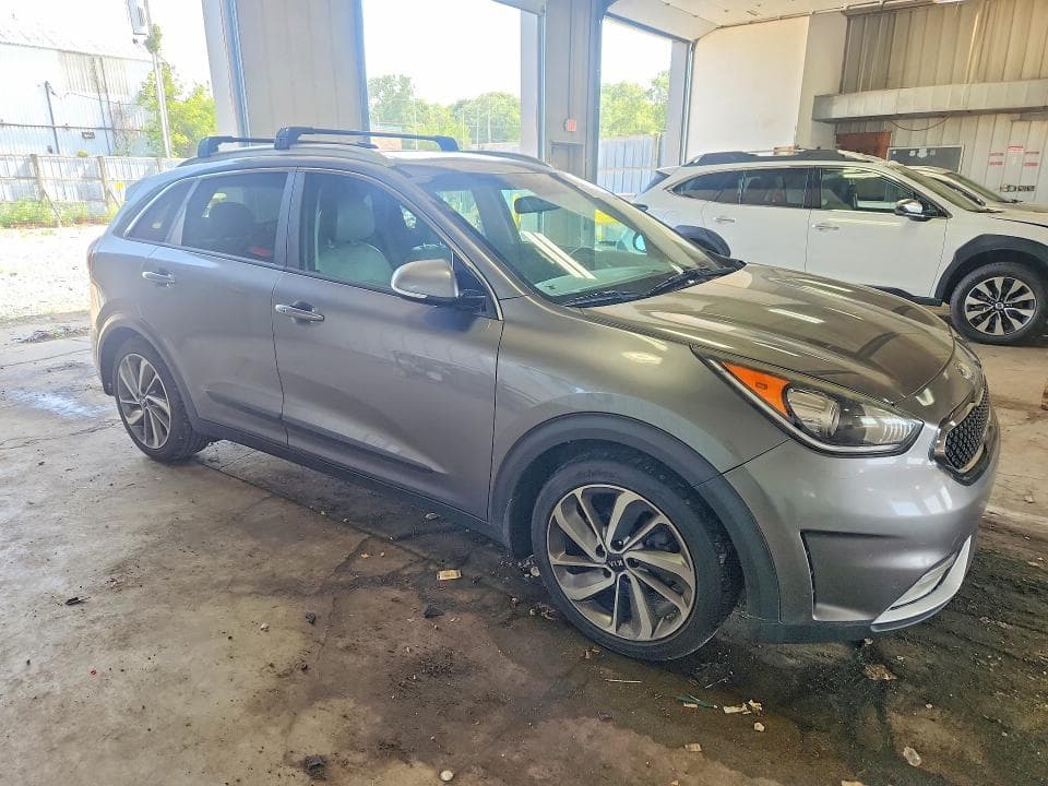 2017 KIA NIRO EX TOURING 4