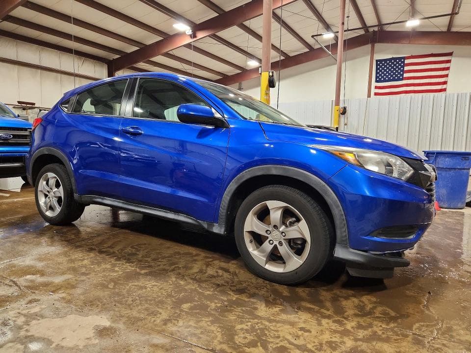 2018 HONDA HR-V LX 4