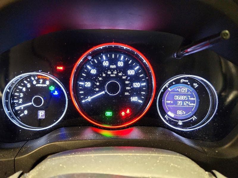 2018 HONDA HR-V LX 9