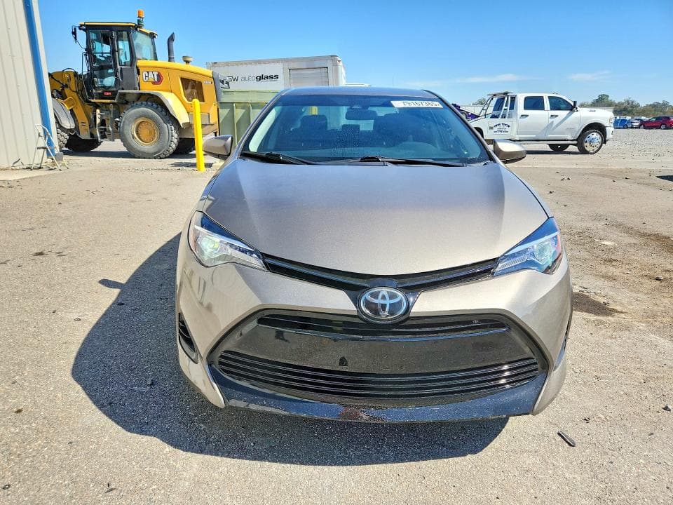 2019 TOYOTA COROLLA LE 5
