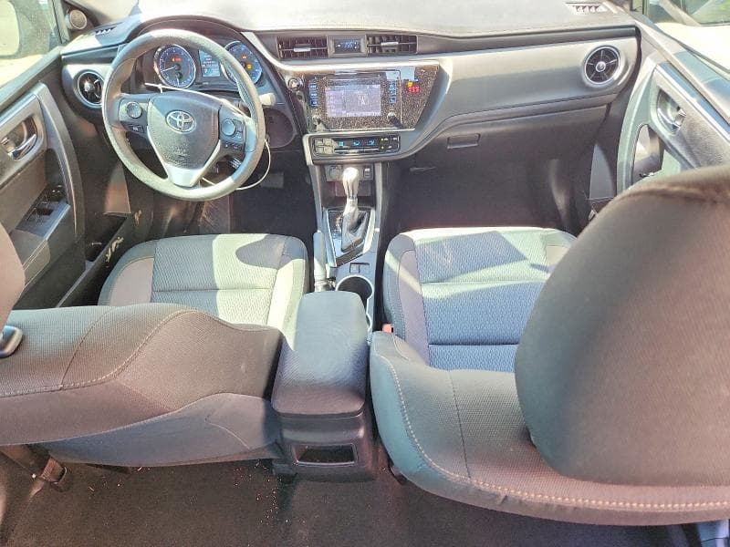 2019 TOYOTA COROLLA LE 8