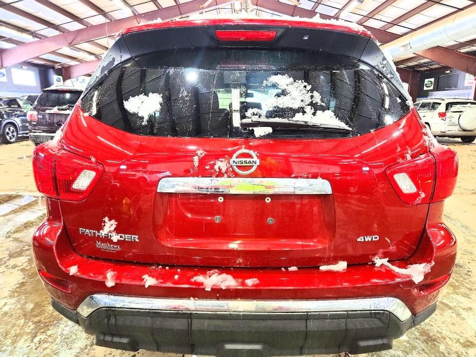 2018 NISSAN PATHFINDER S S 7
