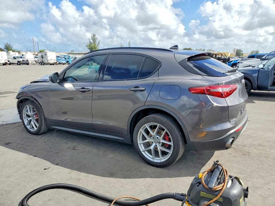2019 ALFA ROMEO STELVIO TI 2