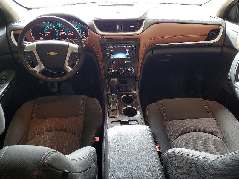 2017 CHEVROLET TRAVERSE 8