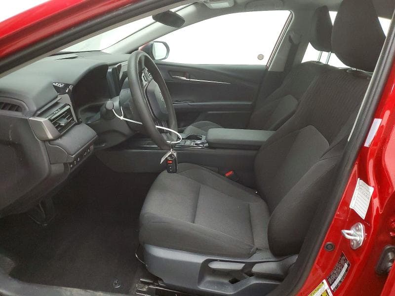 2026 TOYOTA CAMRY LE 7