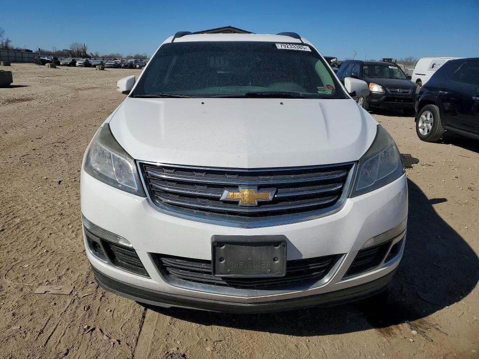 2017 CHEVROLET TRAVERSE LT LT 5