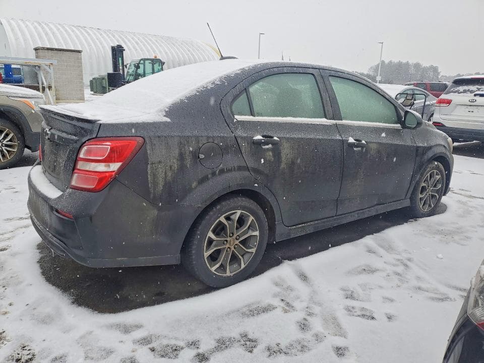 2017 CHEVROLET SONIC LT 4