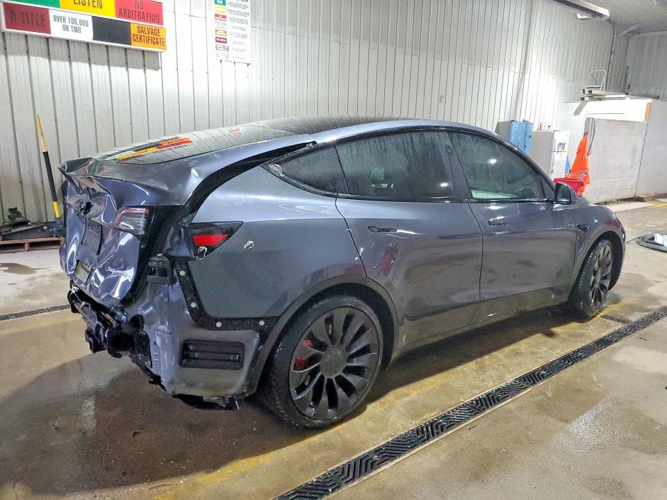 2023 TESLA MODEL Y 3