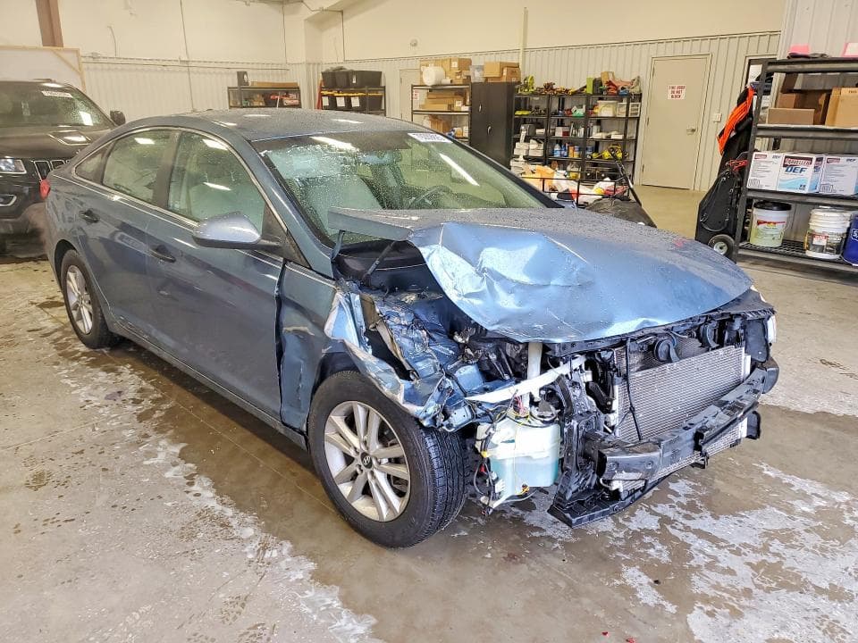 2017 HYUNDAI SONATA SE 4