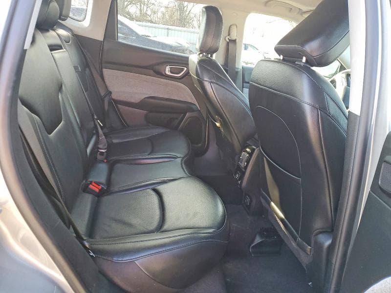 2022 JEEP COMPASS LATITUDE LUX 11