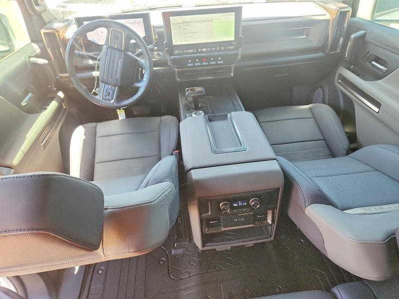 2025 GMC HUMMER PICKUP 3X 3X 8