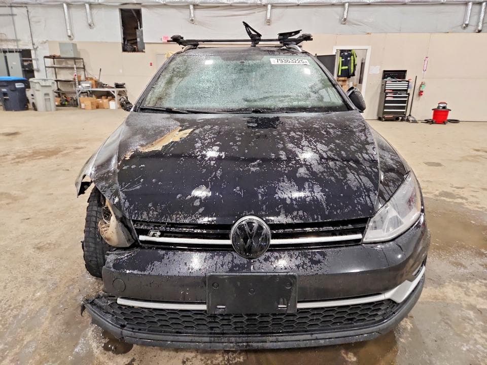 2017 VOLKSWAGEN GOLF ALLTRACK S S 5