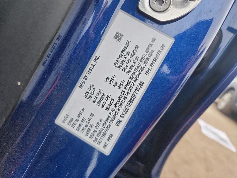 2024 TESLA MODEL 3 13