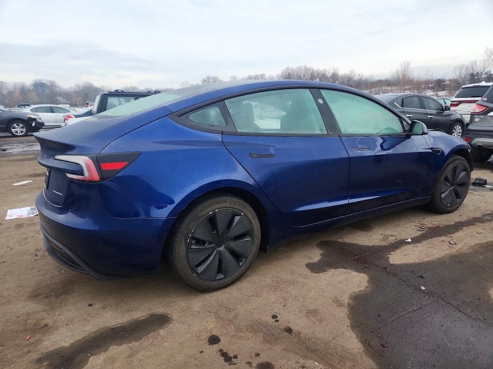 2024 TESLA MODEL 3 3
