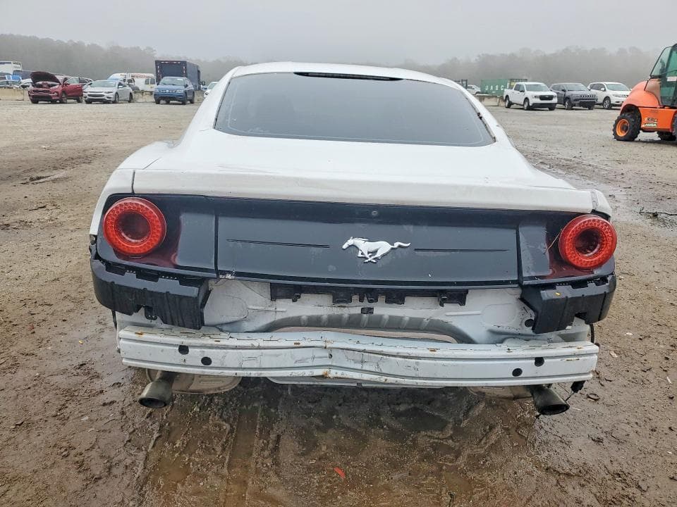 2018 FORD MUSTANG 6